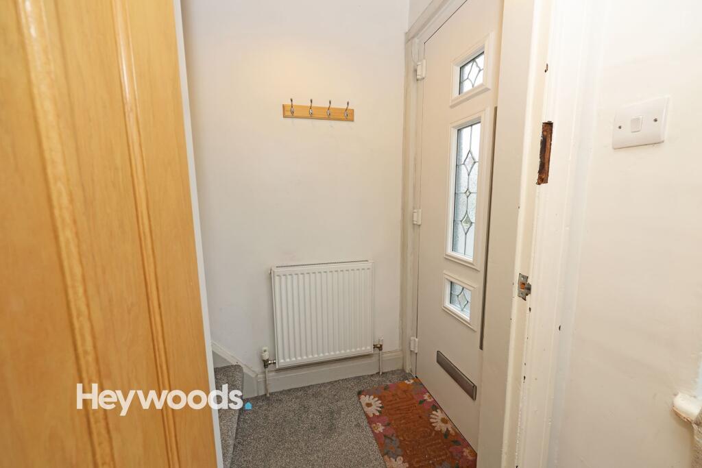 House in Stoke-on-Trent - View 5