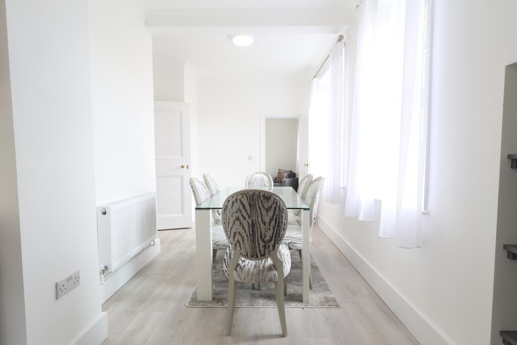 House in St Albans, London Colney - More