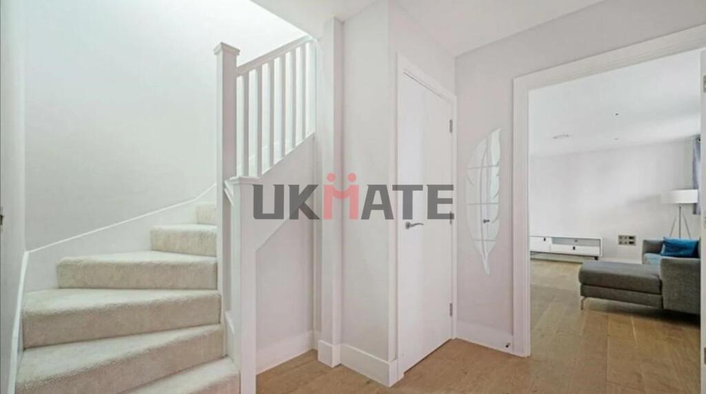 Apartment in London - View 3