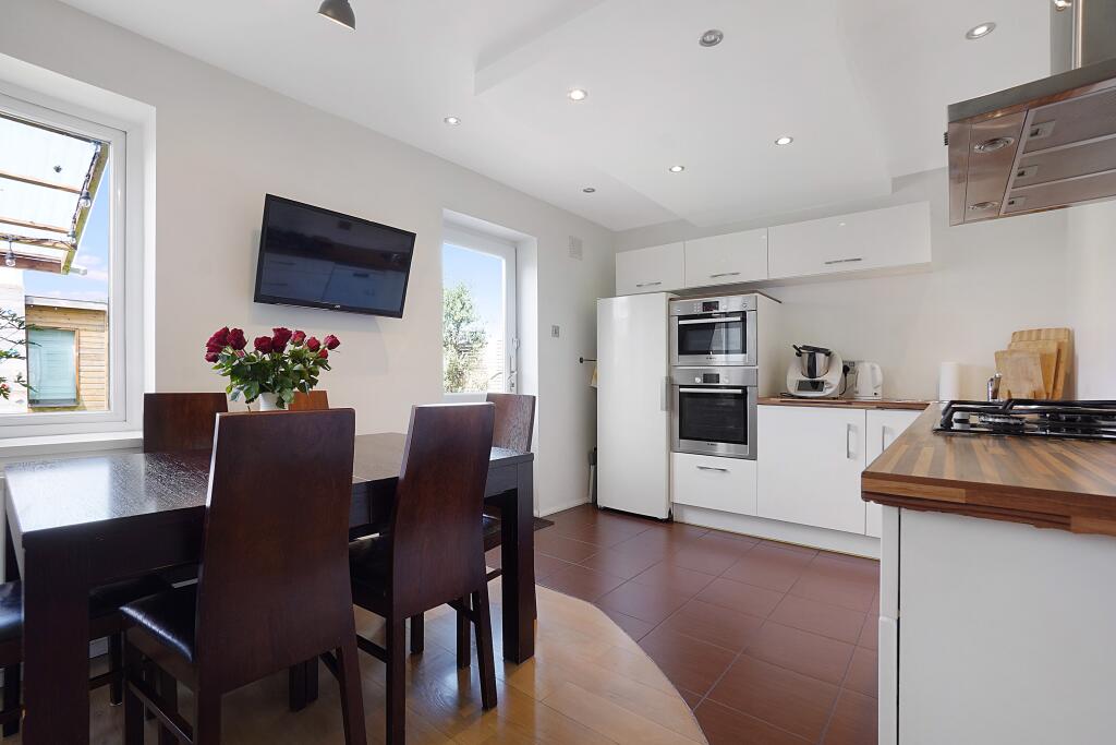 House in Rochester - View 5