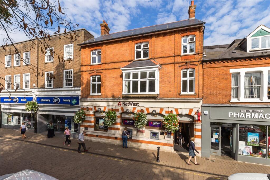 Main image of property: High Street, Harpenden, AL5