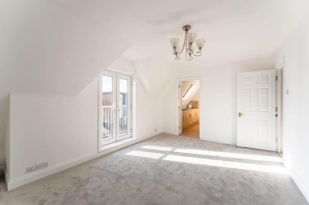 Apartment in Christchurch, Southbourne, Bournemouth - More