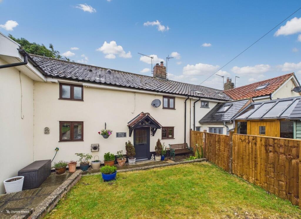 3-bed house on Stoney Lane, Thurston, £325,000