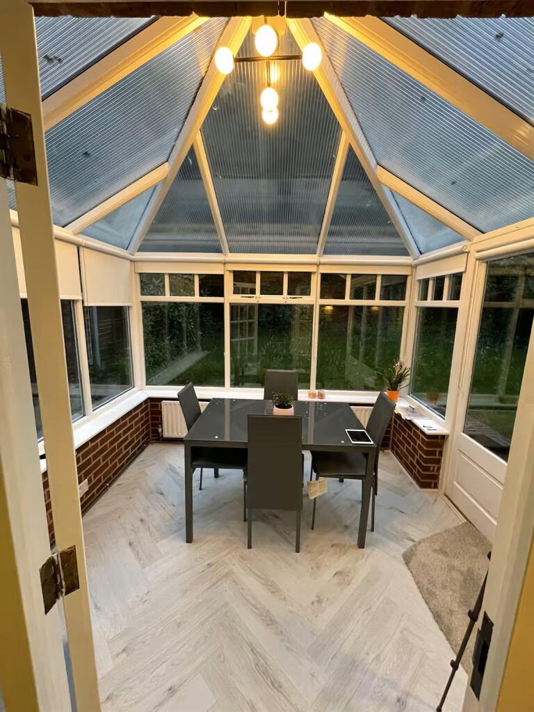House in Birmingham, West Midlands - More