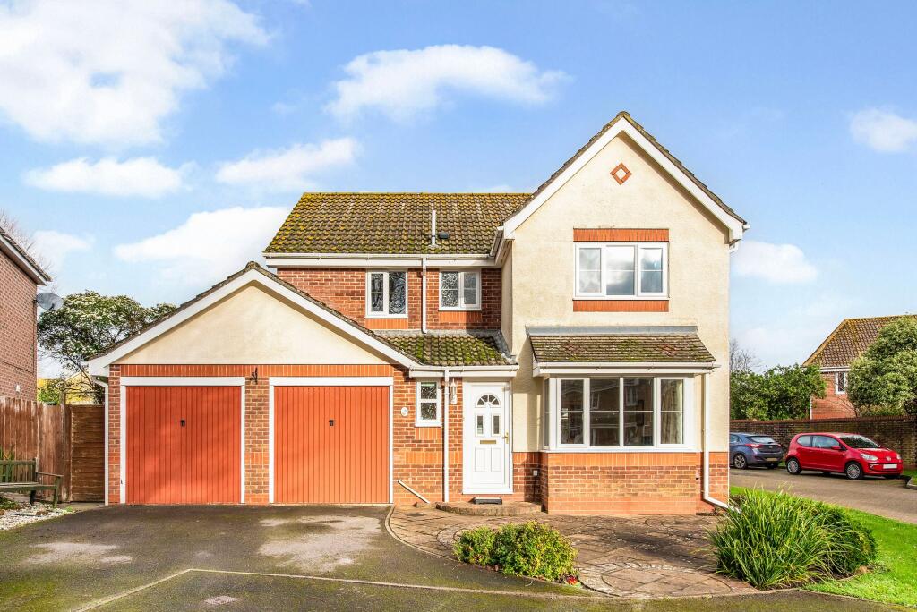 Main image of property: Wyvern Close, Tangmere, PO20