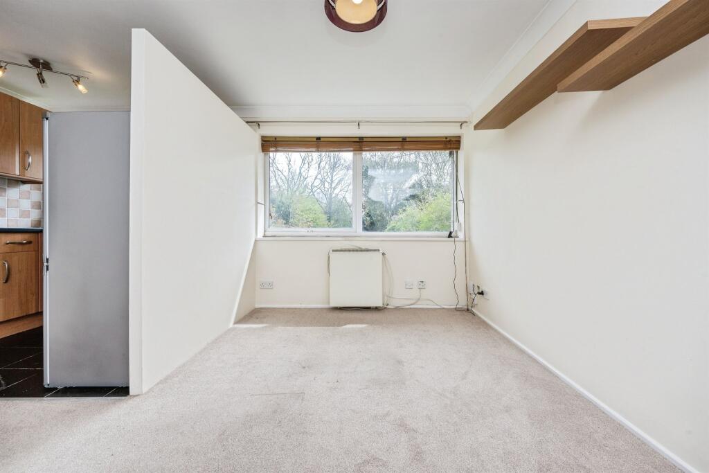 Additional image 5 of St. Albans Road, Sandridge, St. Albans