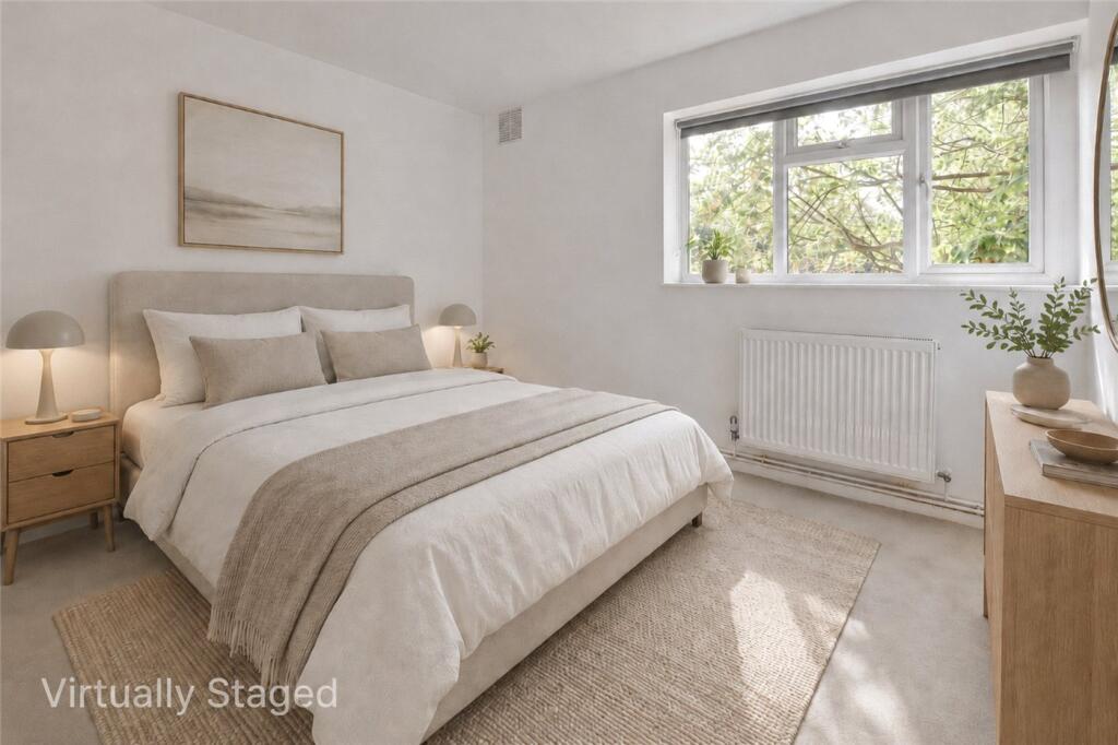 Apartment in London - More