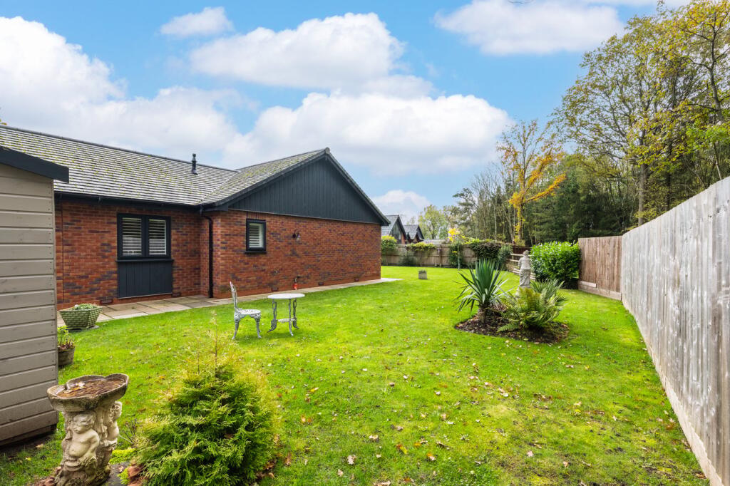 Additional image 39 of Curr Lane, Upper Bentley, Worcestershire, B97