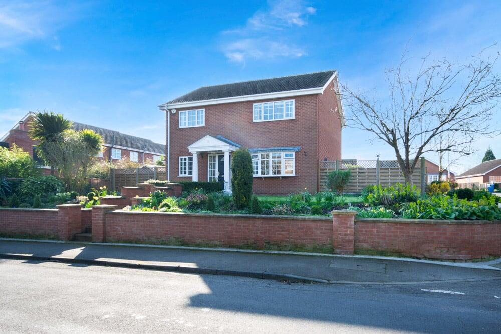 Main image of property: The Meadows, Beckingham, Doncaster, DN10