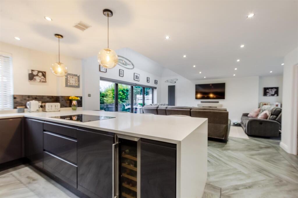 House in Tonbridge - View 5