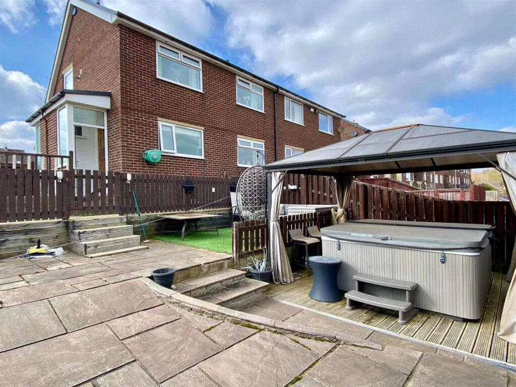 4-bed semi-detached on Penistone Road, Waterloo, Huddersfield, £269,950