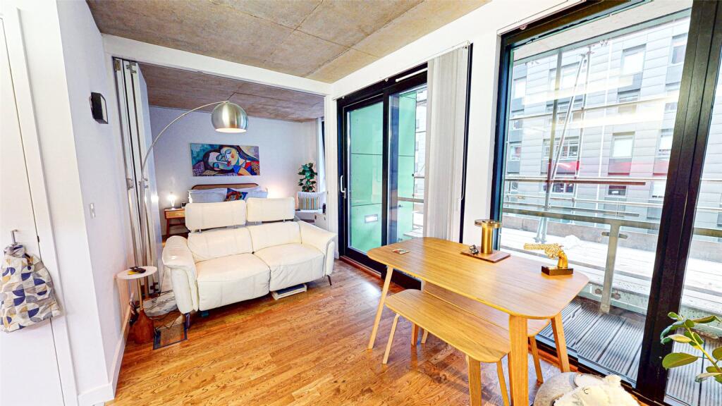 Main image of property: Chips, 2 Lampwick Lane, Manchester, M4