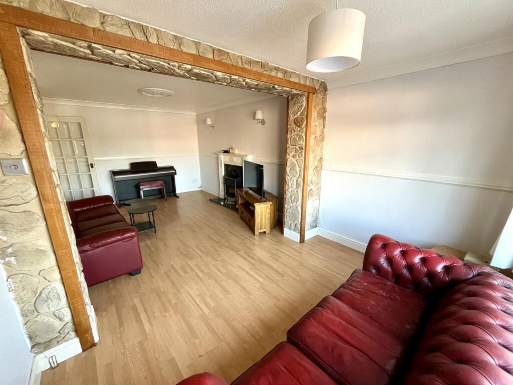 Linnet Way, Frome, Somerset, BA11 image 5