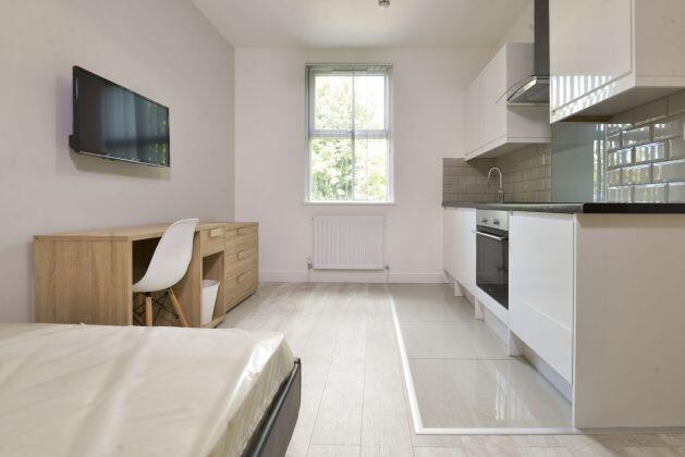 Main image of property: Coundon Road, Coventry