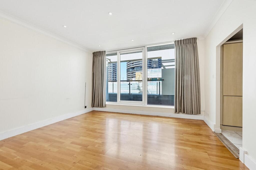 Main image of property: Boardwalk Place, Canary Wharf, London, E14