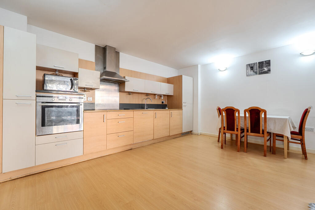 West Parkside, London photo 3