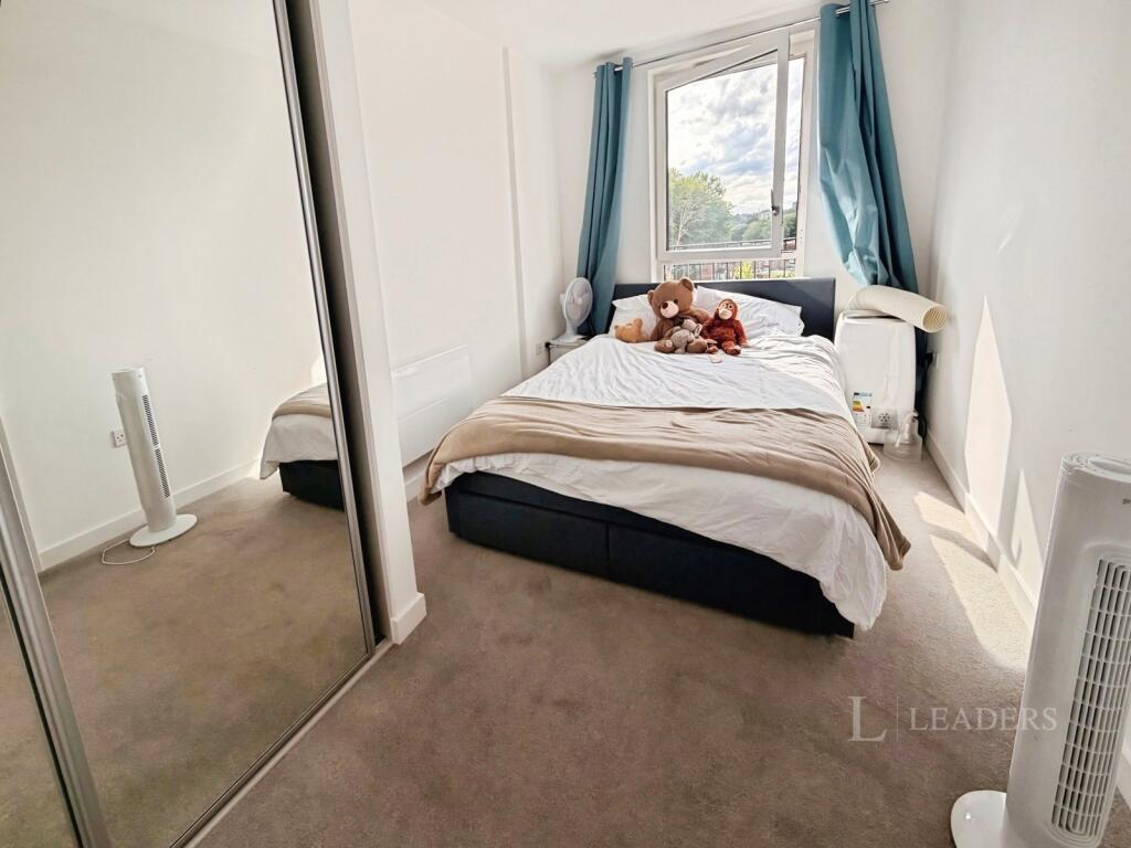 Apartment in Birmingham, West Midlands - View 4