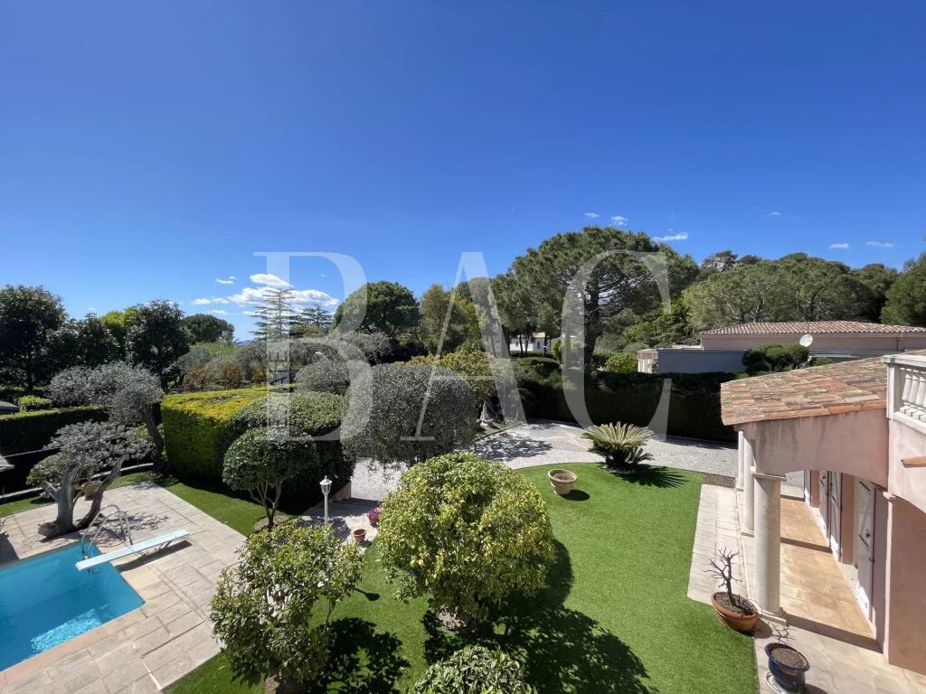 Main image of property: Provence-Alps-Cote d`Azur, Alpes-Maritimes, Villefranche-sur-Mer