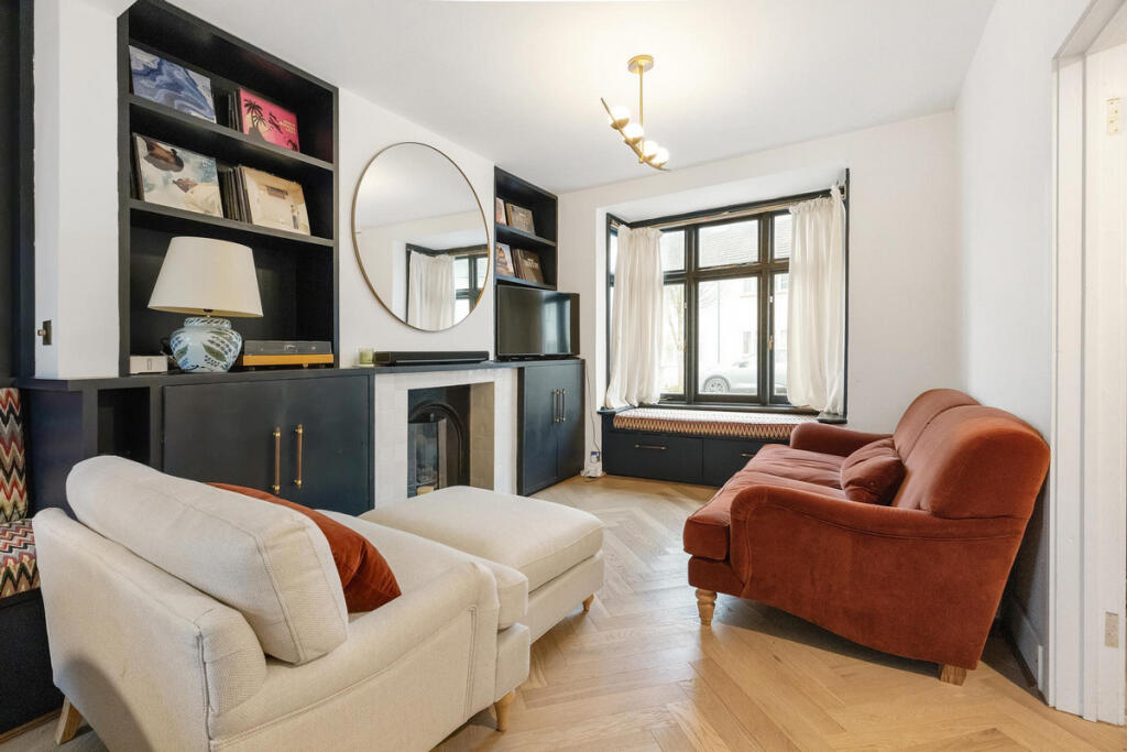 House in London - View 4
