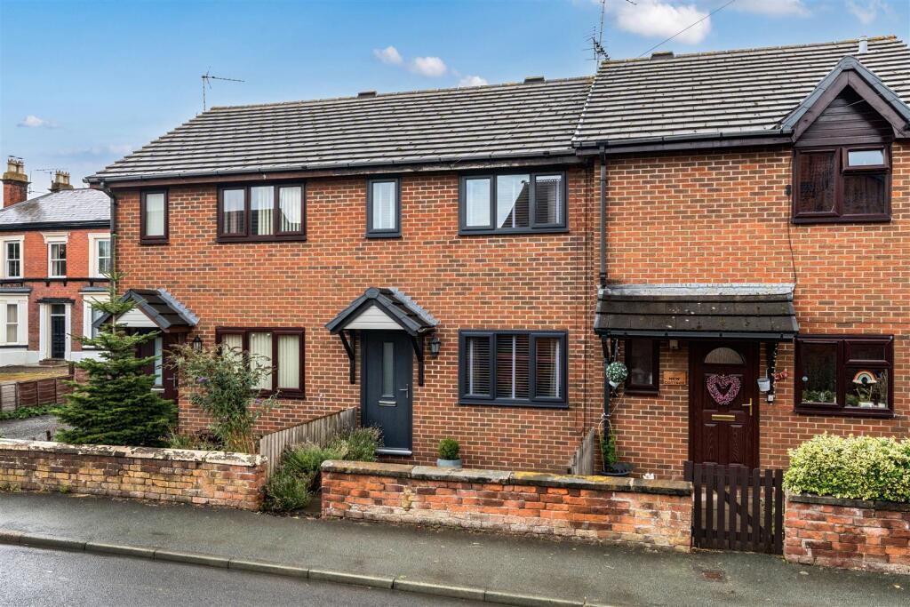 House in Gobowen, Lower Hengoed, Selattyn and Gobowen