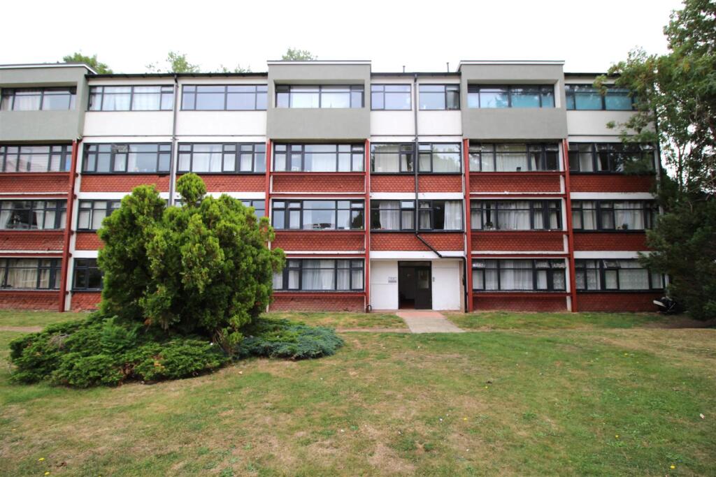 Main image of property: Kingston Road, Ewell