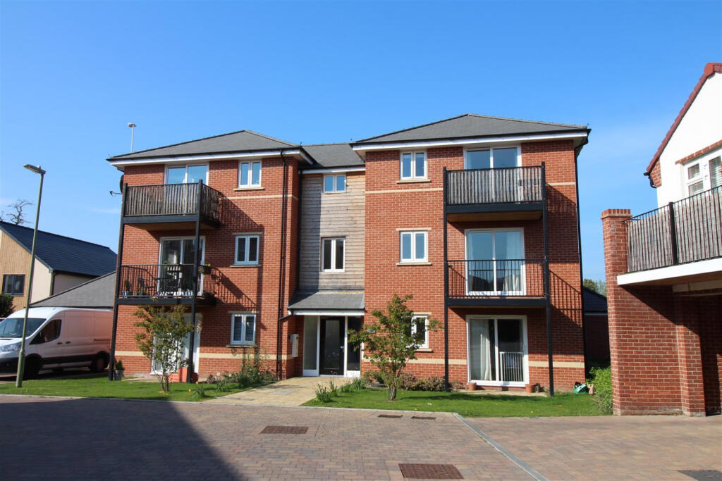 Main image of property: Sable Close, Locks Heath, Southampton
