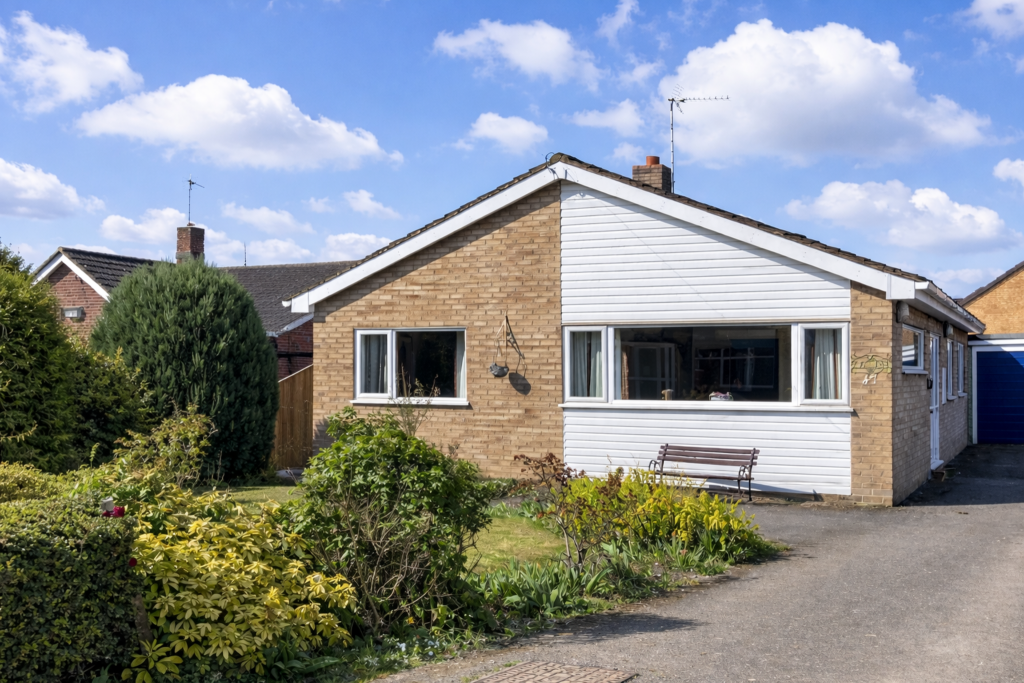 3-bed detached on Malting Lane, Donington, £199,995