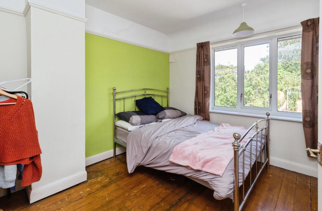 House in Newcastle-under-Lyme, Clayton - More