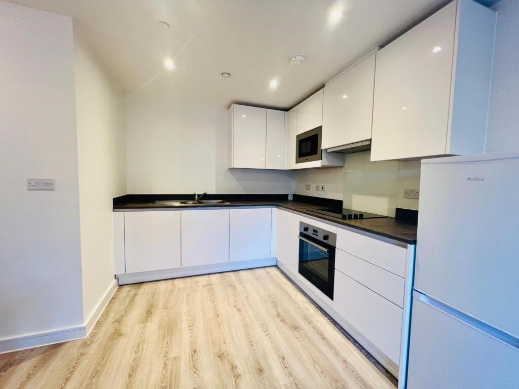 Apartment in Derby - View 2