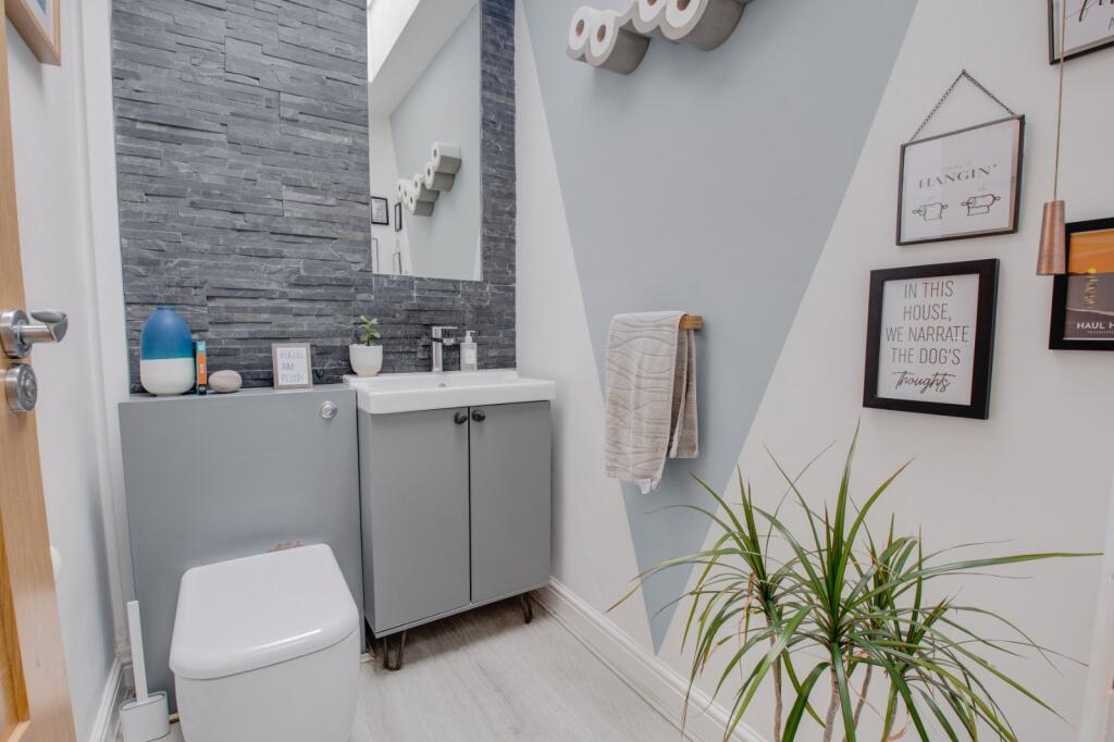 Additional image 14 of Yew Tree Lane, Fairfield, Bromsgrove, Worcestershire, B61