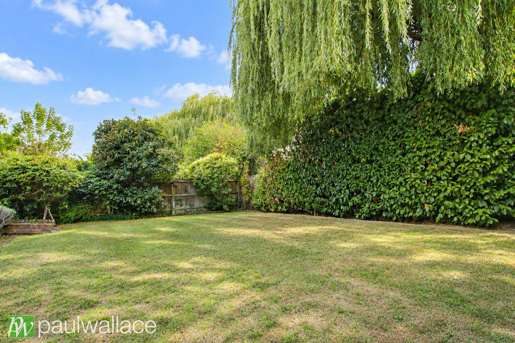 House in Enfield - View 4