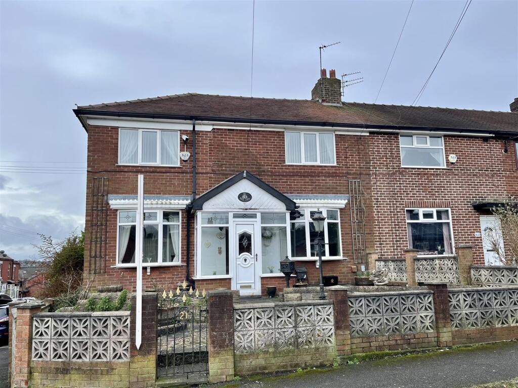 Main image of property: Stamford Grove, Stalybridge