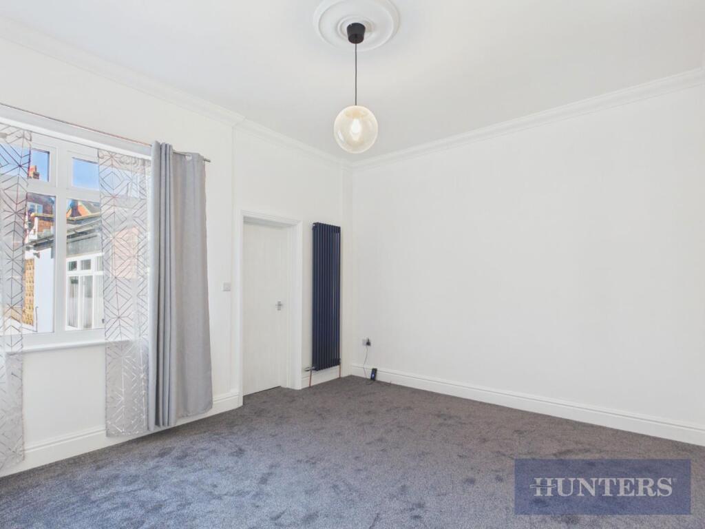 Apartment in York - View 5