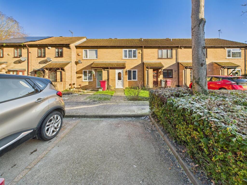 Main image of property: Test Close, Tilehurst, Reading