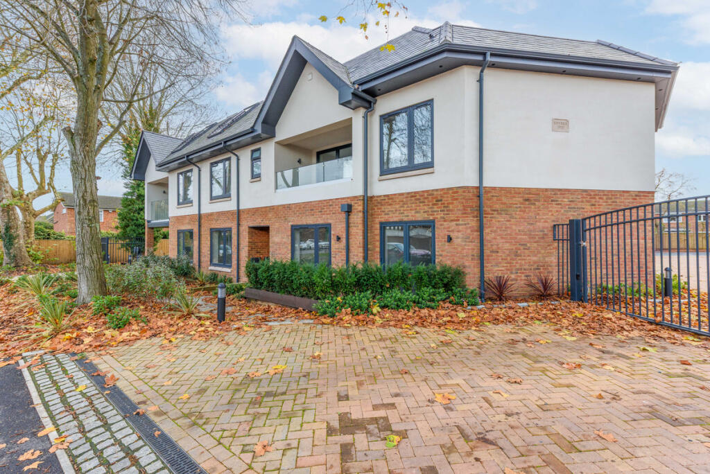 Main image of property: Old Kiln Road, Flackwell Heath, HP10