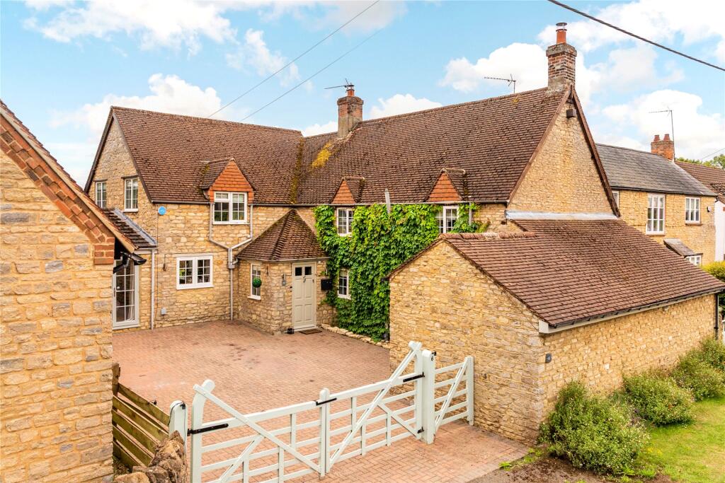 Main image of property: Harrold Road, Lavendon, Buckinghamshire, MK46