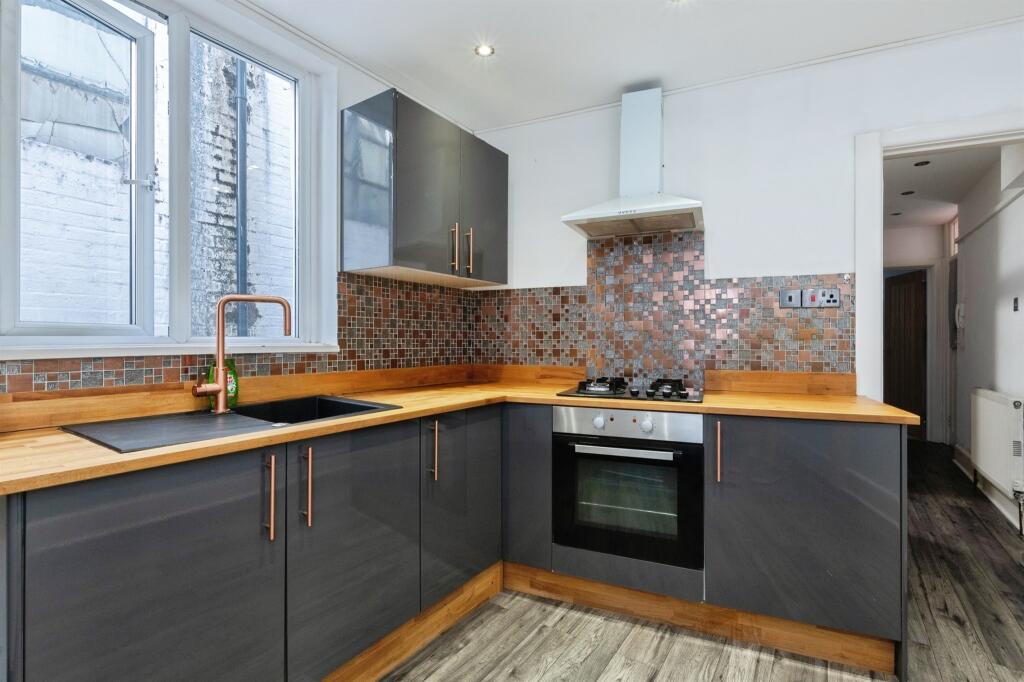 Wimborne Road, Bournemouth photo 5