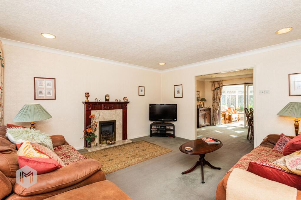 Derwent Close, Worsley, M28 photo 2