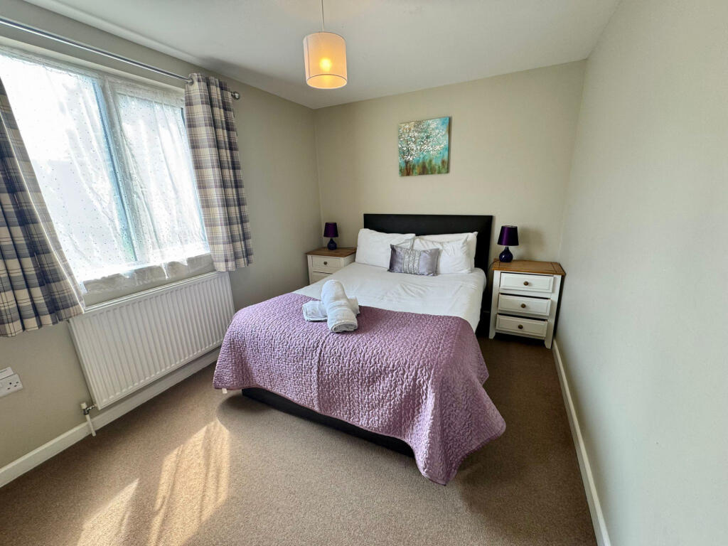 Golden Cross Village, East Sussex, BN27 photo 5