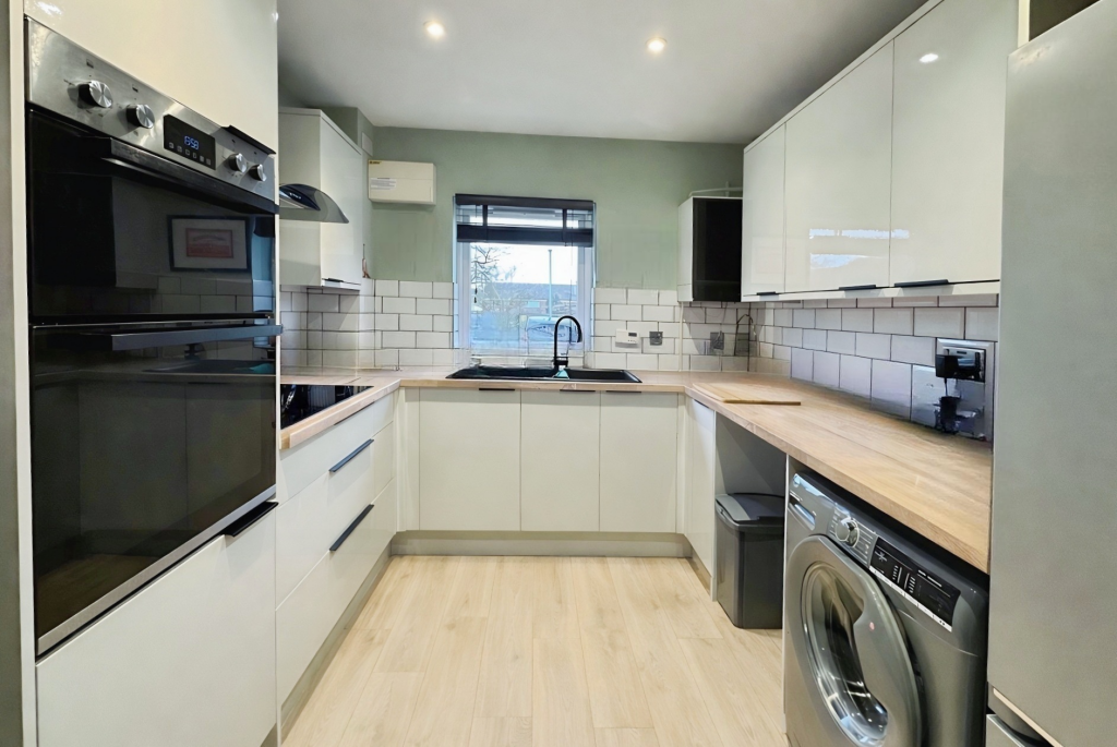 Main image of property: Loompits Way, Saffron Walden