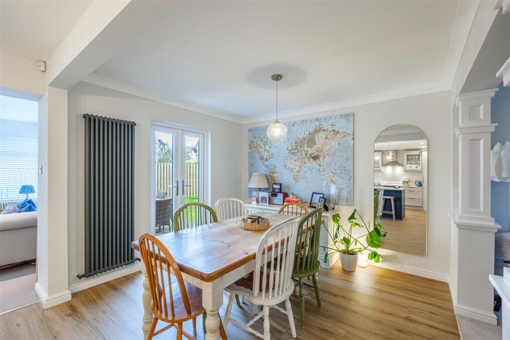Provost Crescent, Netherburn - More