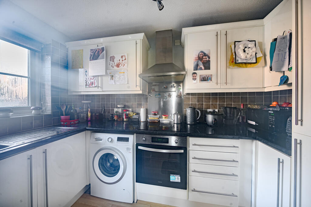 Additional image 11 of The Barn, Mount Road, Wheathampstead, AL4