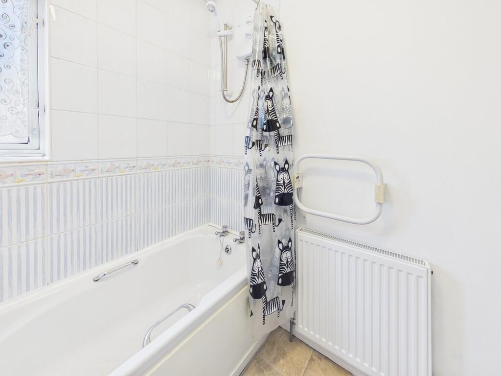 House in Plymouth, Plympton Central - More