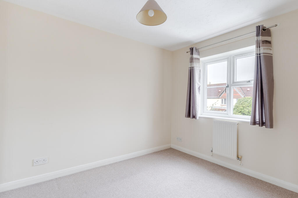 House in Bristol, Bradley Stoke - More