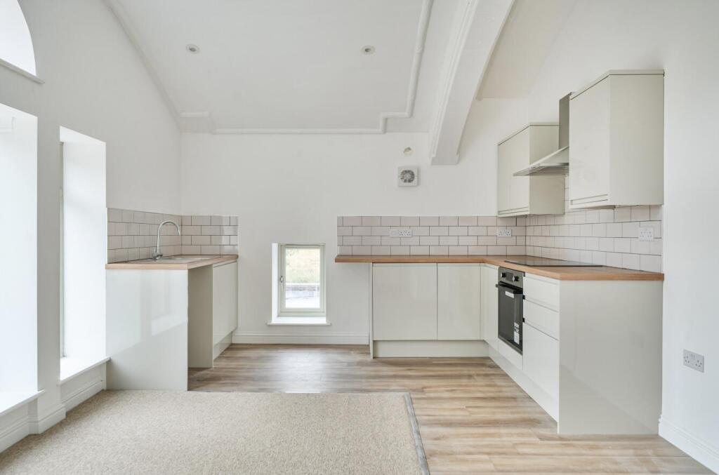 Apartment in Dorchester - View 4