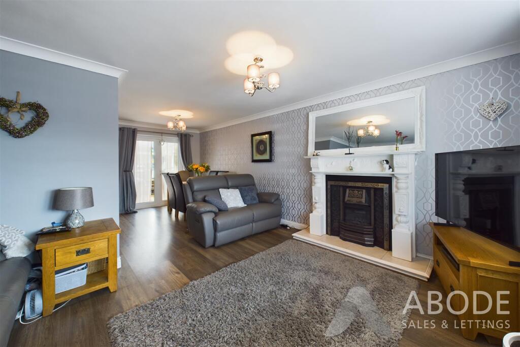 Wetherby Close, Cheadle, Staffordshire photo 4