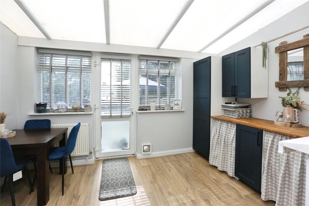 Ransome Close, Titchfield, Hampshire, PO14 - More