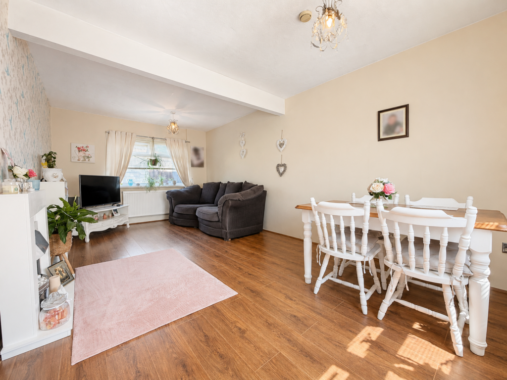 House in Bradford, Keighley - View 4