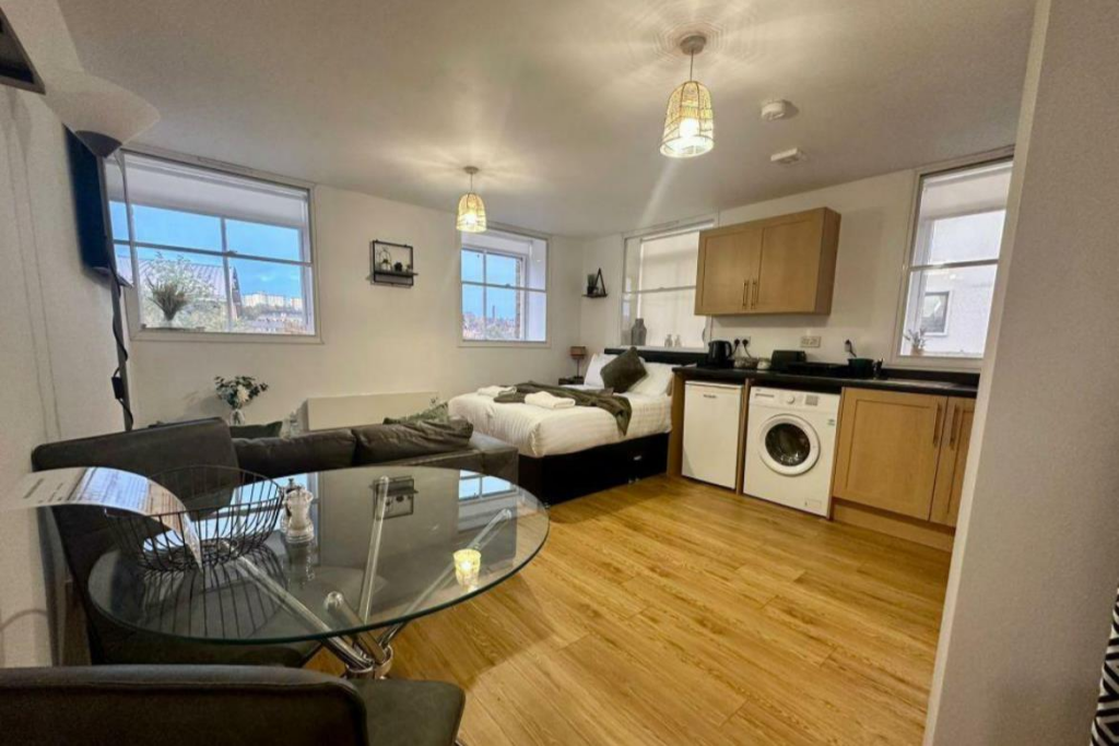 Main image of property: Cheapside, Bradford