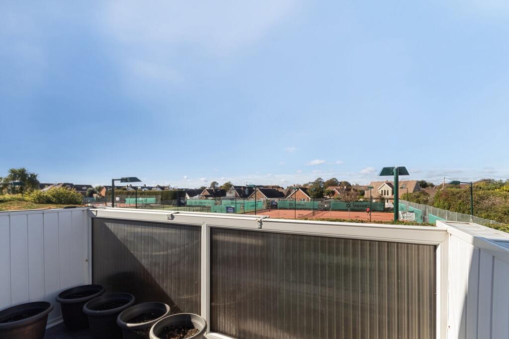 Apartment in Arun, East Preston - View 4